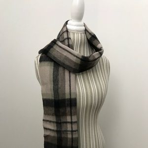 Lambswool Plaid Scarf from Germany